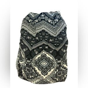 Hot Gal Monochrome Patterned Pencil Skirt